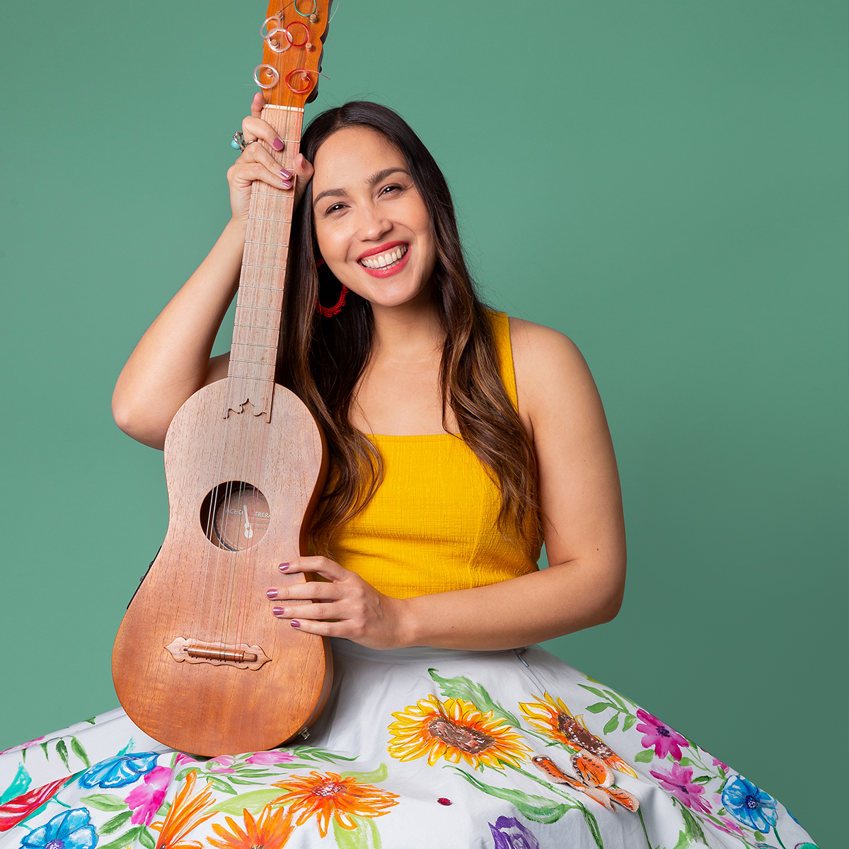 Sonia De Los Santos: Latin American Family Music